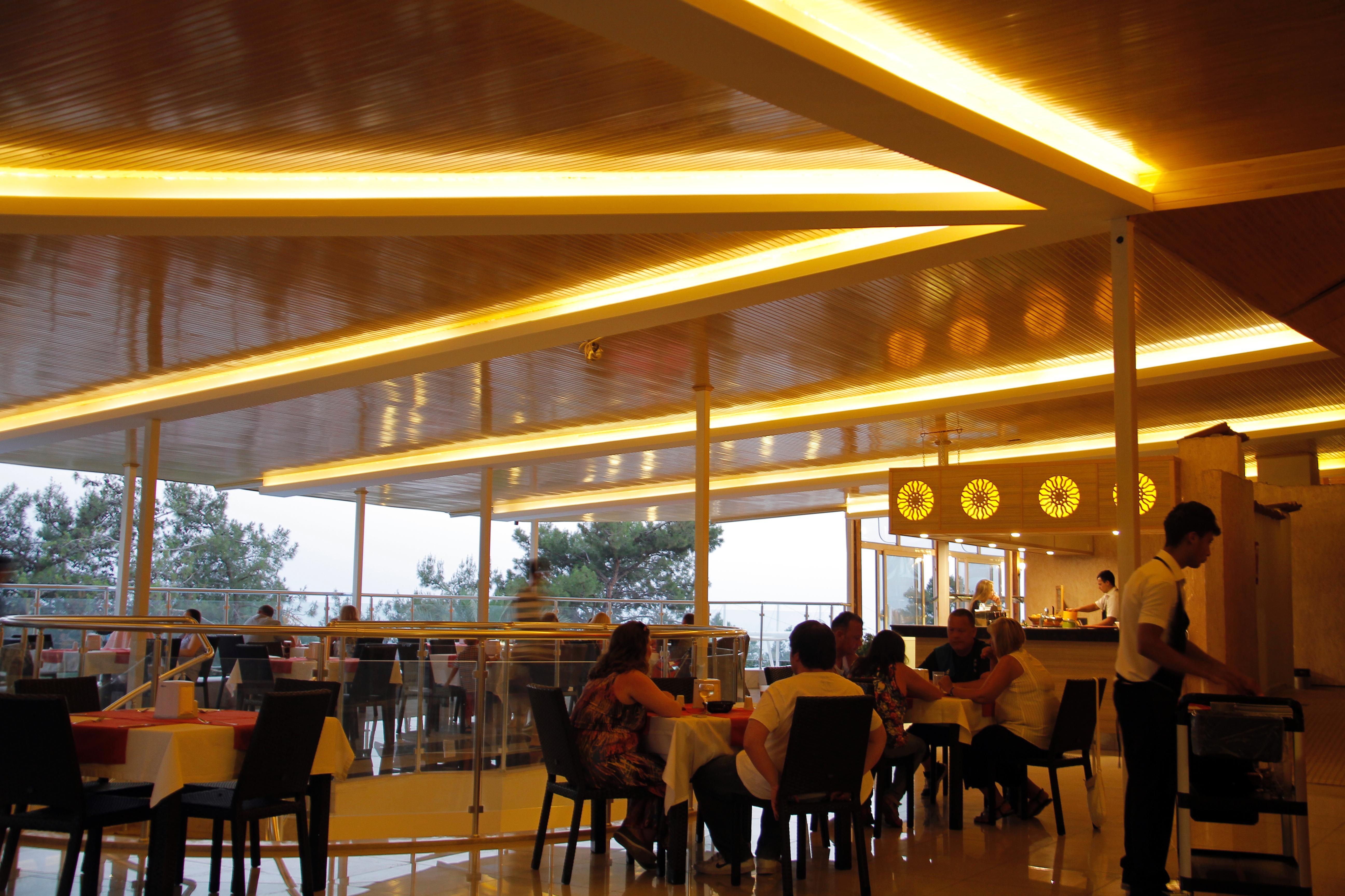 Nicholas Park Hotel โอลลุนเดนิซ ภายนอก รูปภาพ